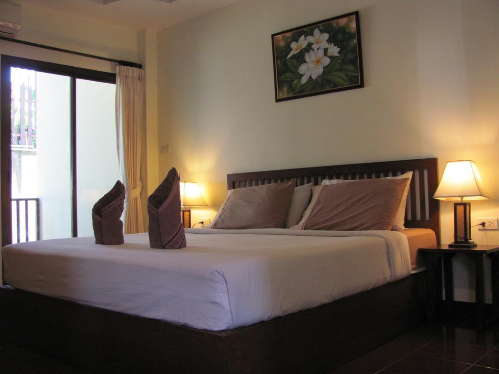 Riverside House Hotel Chiang Mai Bilik gambar